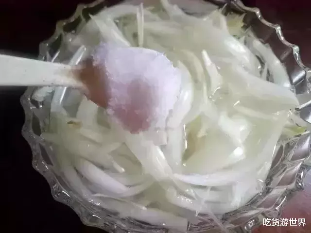 洋葱:它是天然“叶酸”,才3元钱一斤,纯天然无公害,孕妇孩子要多吃