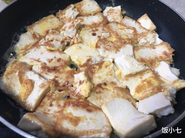 [豆腐]立夏后，少吃大鱼大肉多吃它，2块钱吃一顿，比肉香，富含蛋白质
