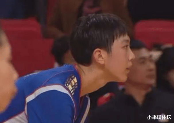 「天津女排」天津女排开展“体能大比武”！两小将表现亮眼，恐成全运争冠奇兵