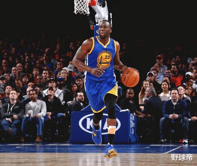 柯潔|三分7中0，正負(fù)值-22！投不進(jìn)還要投？他是真當(dāng)不了綠軍老大啊