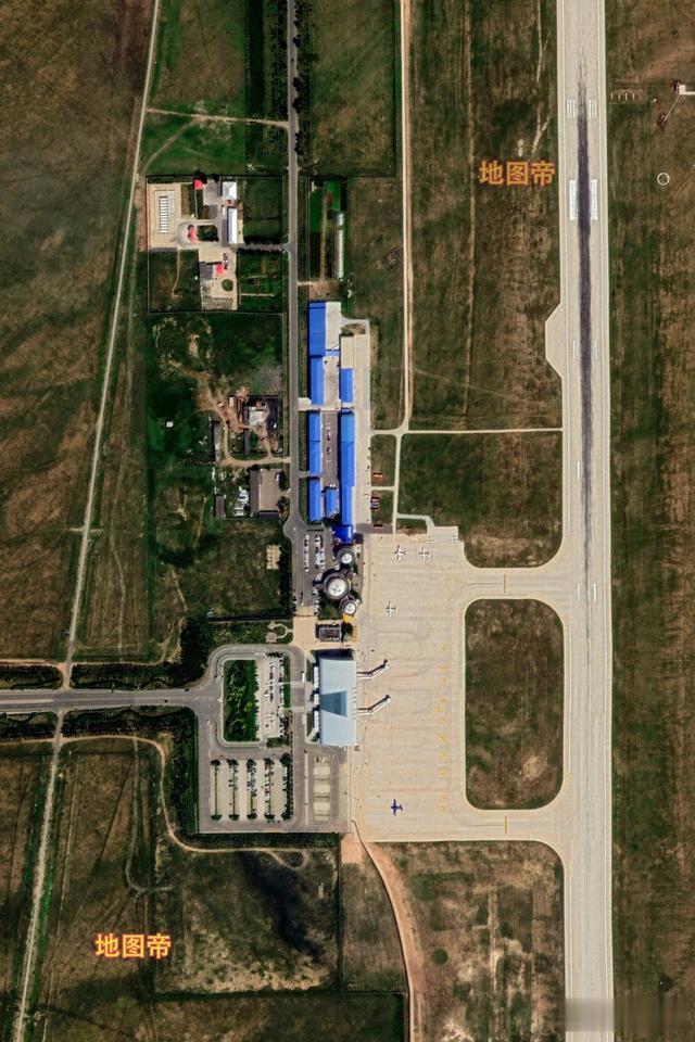 风长眼量 航拍锡林浩特机场，可以坐飞机去“草原明珠”看风景