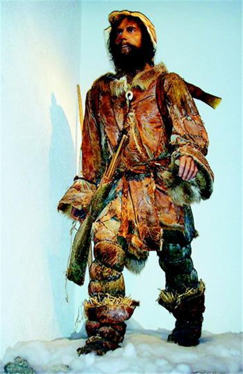 考古学家:5000多年前的那具遗体,为何背着躺在冰山上,他生前经历了什么?