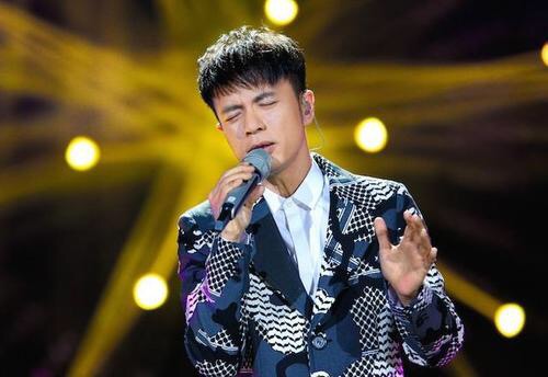 粤语歌曲：这几首粤语歌曲别跟我说你一首没听过！