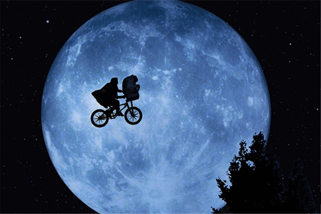 恐龙消失是外星人造成的？外星人留在地球上，进化成了人类？