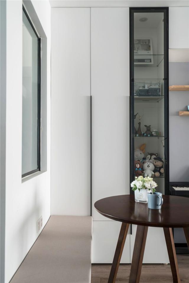 |上海夫妻50㎡的家，客厅坚持要电视墙，卫生间三分离，越住越顺心