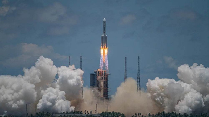 火星|“天问一号”已飞行半月有余，它与“好奇者”有何不同？