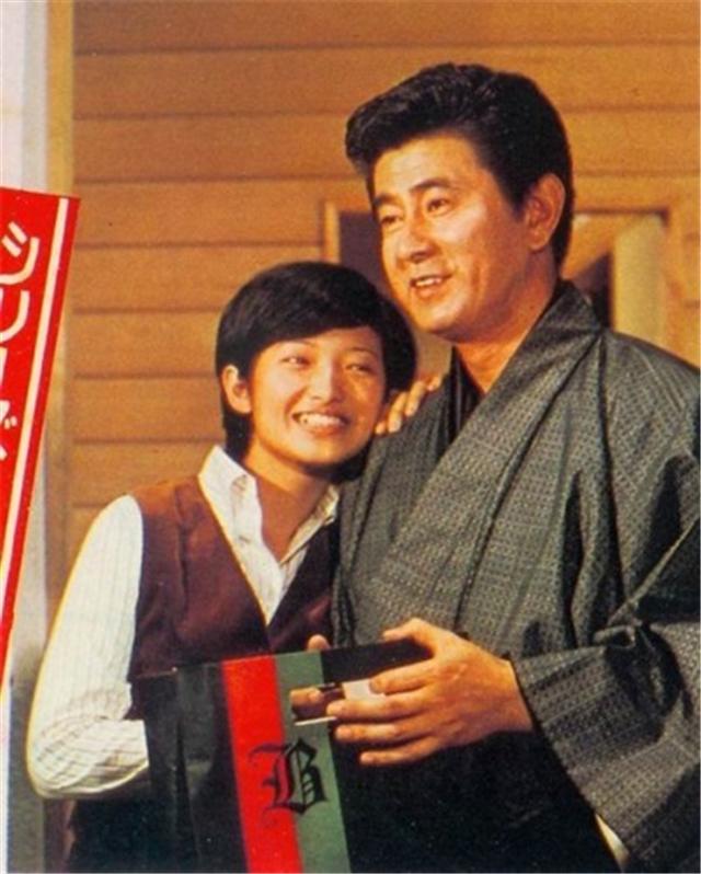 宇津井健|大岛茂旷世恋：爱妻患病40年不离不弃，83岁去世当天娶了初恋