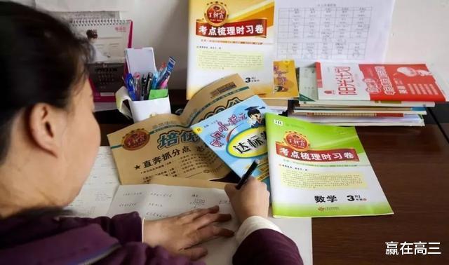 学霸|“高一最难在10月！”重点高中班主任：学霸变学渣，这时有隐患