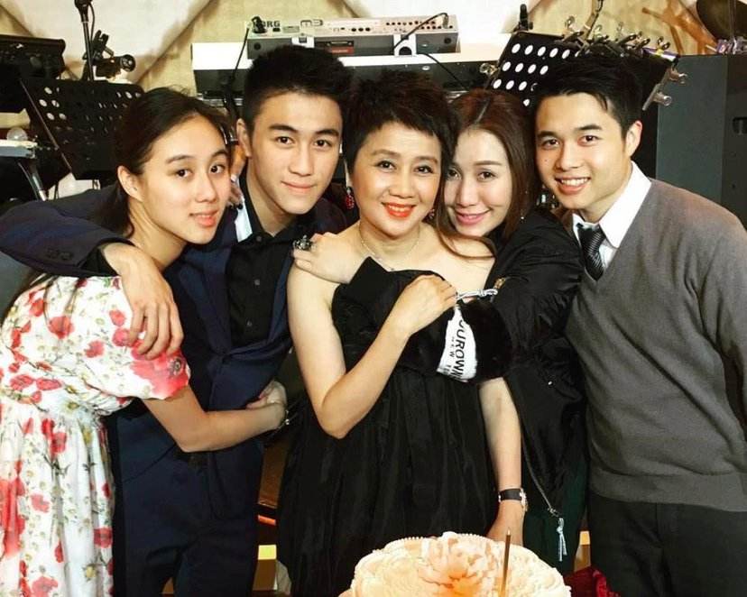 【赌王】赌王何鸿燊78岁时还在生孩子，令人生疑……