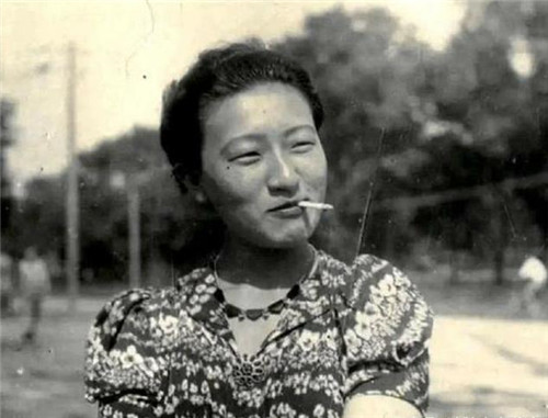 林徽因|民国罕见旧照:林徽因骑着毛驴兜风,图5的日本女子美的令人窒息