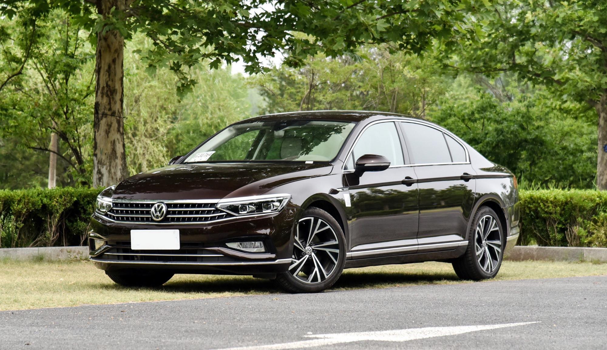 「b级车」成功人士的爱车！220马力+5.8L油耗，用车三个月，车主：没看走眼