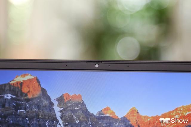 戴尔灵越|戴尔灵越7000体验 4K屏加硬实力打造高性能办公生产力工具