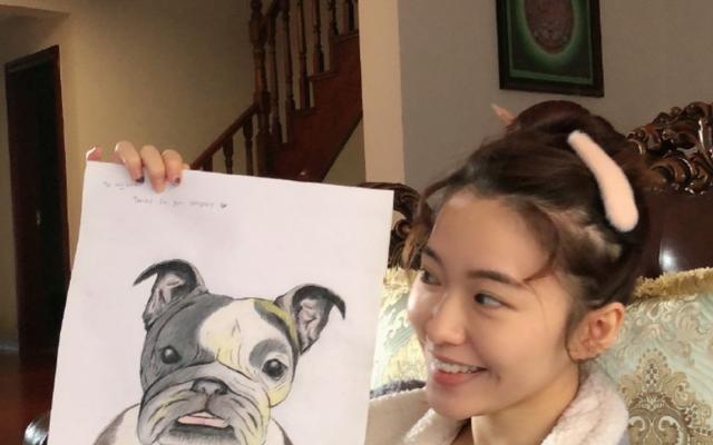 钟佩妍|心动的信号:钟佩妍早起开窗帘,窗外建筑物暴露住址,我没眼花?