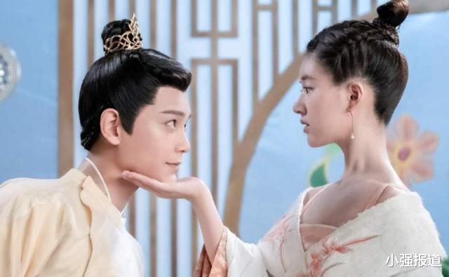 「电视剧」热播剧前5名:热巴新剧垫底,赵露思新剧第二,这部剧刚开播就登顶