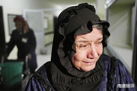 ie|深圳21岁男孩因腾讯封号坠亡:一条命败给一个微信号,是谁错了?