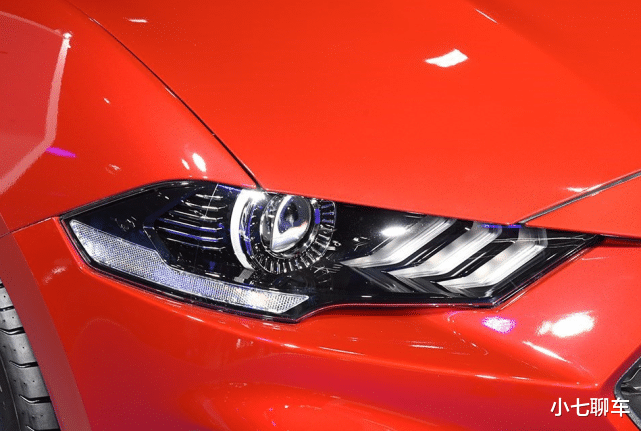 马力■福特跑车中的“顶梁柱”！长近4米8，爆466马力+10AT，零百6.3秒