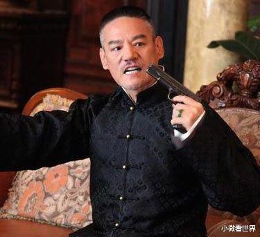 李幼斌|李幼斌与24年原配离婚，为何娶3婚史兰芽，看看岳父是谁就明白了