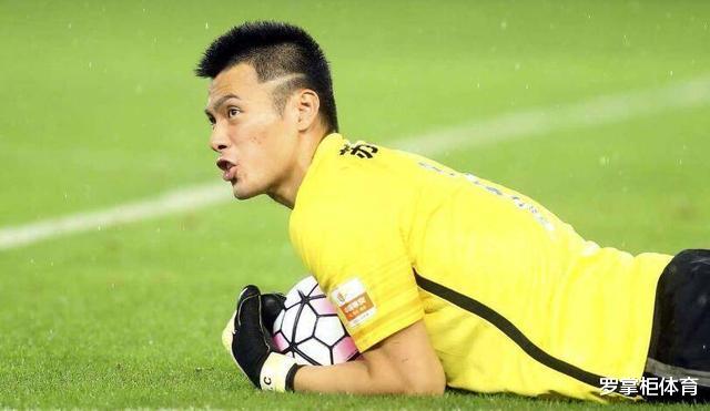 #江苏苏宁#苏宁队史签约第一人主力不保？曝球队正全力追逐天海张鹭！