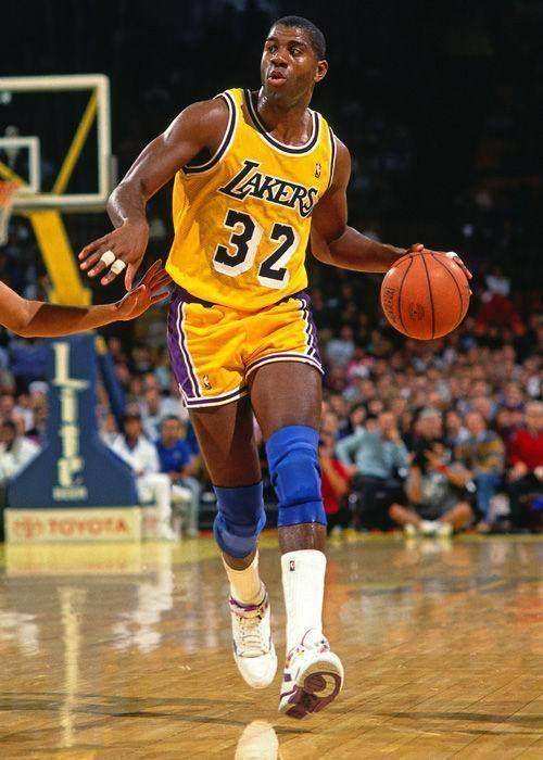 科比·布莱恩特|美媒重排NBA历史十大巨星：科比飙升，邓肯第8，第1无悬念