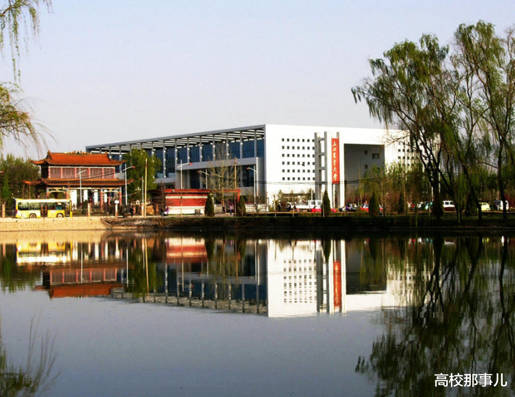 高校：高考分数进不到好一本怎么办？专家：这4所二本大学实力也不差！