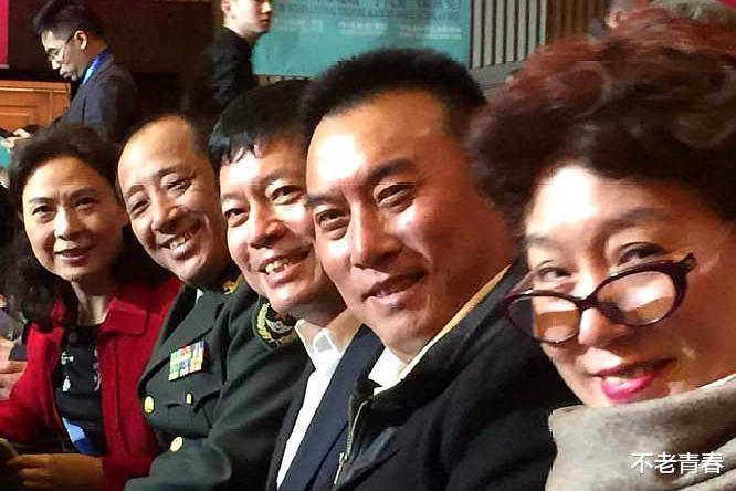 司马懿|他们是同班同学?班长司马懿,团支书吕布,生活委员赵刚