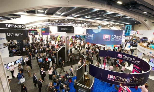 北斗导航@点火前一秒北斗暂停发射，后全美大断网，这一天到底发生了什么？