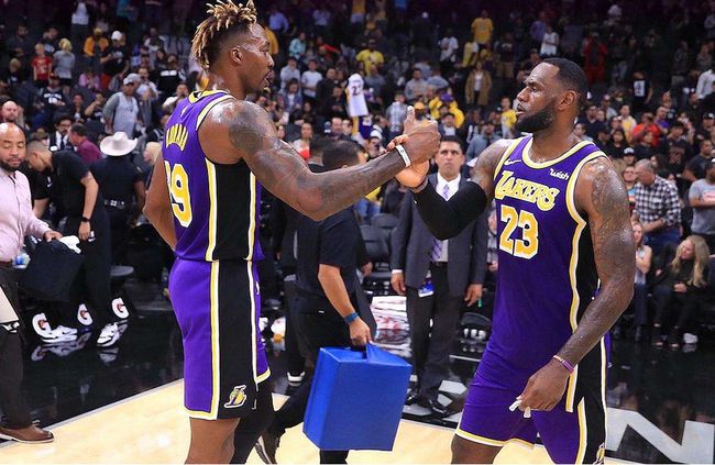 德怀特·霍华德|2年850万!冠军中锋或留守湖人,霍华德:詹姆斯拯救我的职业生涯