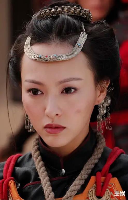 编发|古装剧都喜欢清汤挂面头了？我们似乎忘了什么叫“精致”