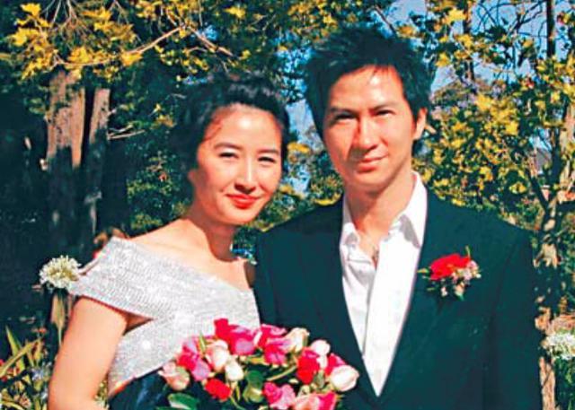 张家辉|张柏芝后香港又一位著名影帝卖豪宅,这是什么信号?