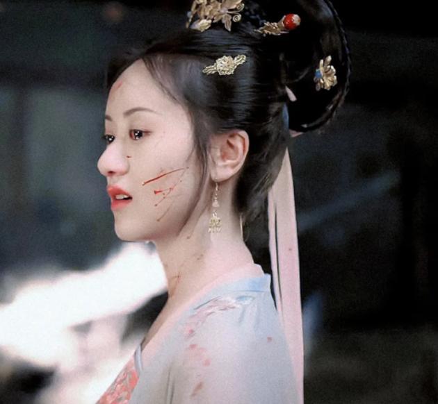袁冰妍|《琉璃》袁冰妍十世造型，褚璇玑最仙，战神最飒，女帝最惊艳