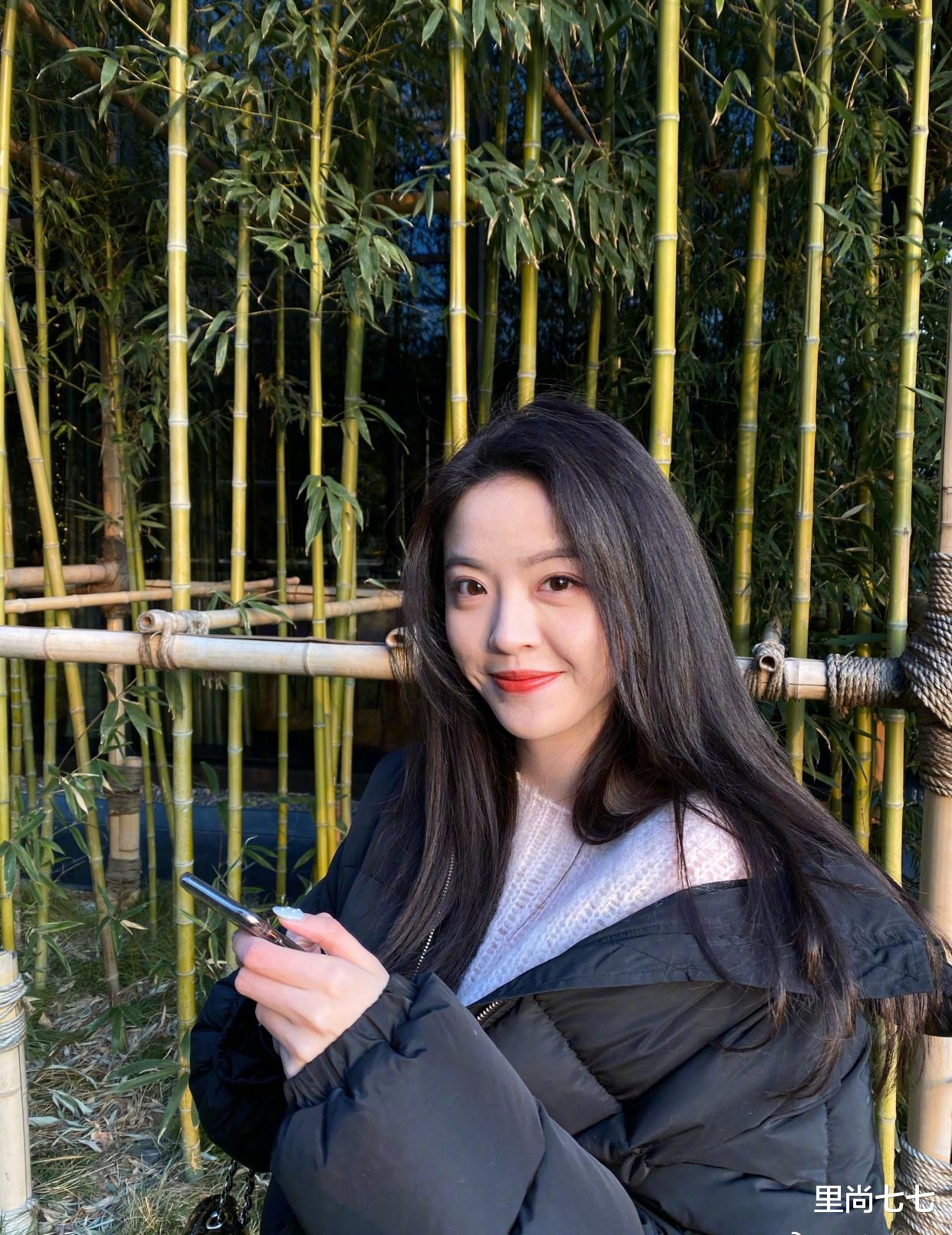 华谊千金庆生趴好奢华,单瓶红酒价值4万,王文也模样越来越精致