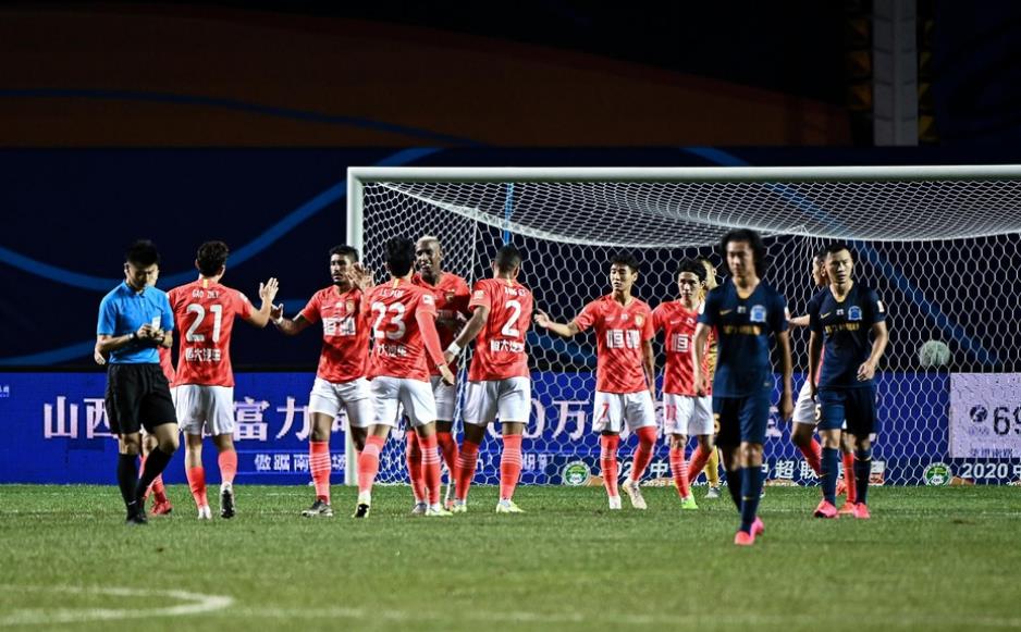 广州恒大|当恒大队用“弱队”的方式去赢球，他们变得更加恐怖了！