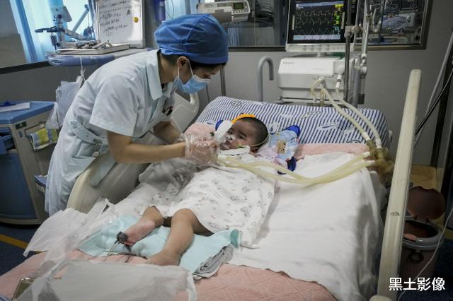 重症监护室|湖南一男婴ICU中急需特效药救命,5毫升70万元,父亲瞬间绝望