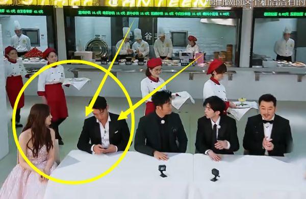 「奔跑吧兄弟」跑男“最大牌”的艺人，不顾镜头公然玩手机，导演看了却不敢吭声！