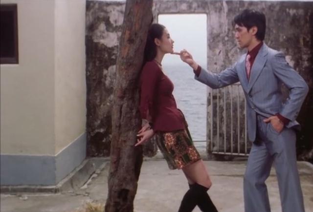 40岁张柏芝素颜曝光，网友瞬间不淡定了，离开美颜滤镜还不如路人