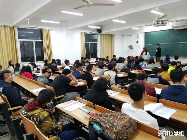 求职|这5个“金饭碗”专业，大学期间挂科率高，但毕业后很好找工作