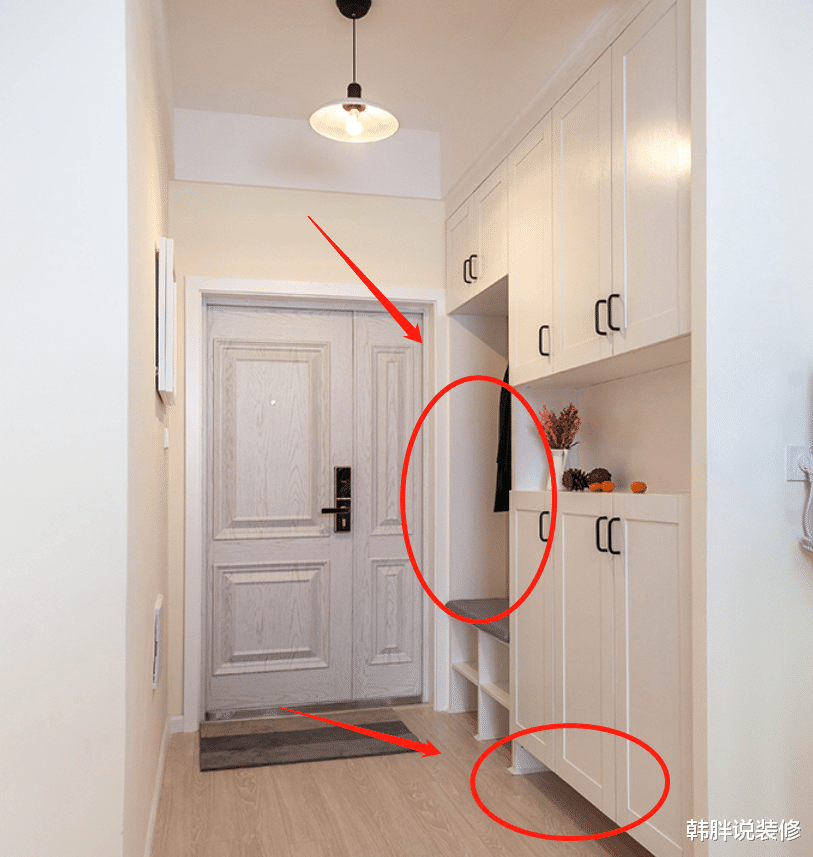 老年小妙招|刚完工的106㎡婚房，一进门就被玄关柜吸引了，收纳颜值双在线