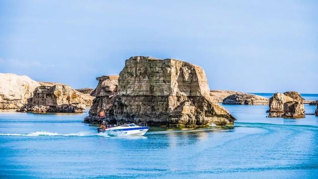 青海|比茶卡漂亮1000倍，国内最大天空之镜，美到窒息却鲜少人知！