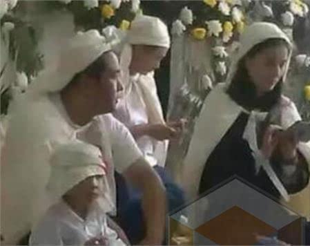 黄圣依|无名无分8年连生2个儿子, 嫁入豪门每年2亿零花钱的黄圣依\翻车\了
