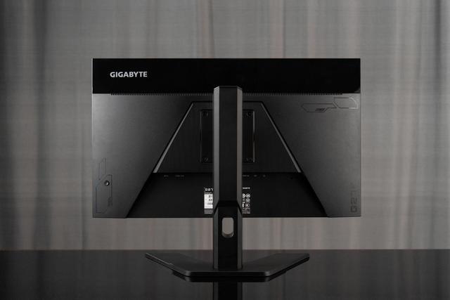 ipad air|功能齐全价格甜，这款千元级电竞显示器够靠谱