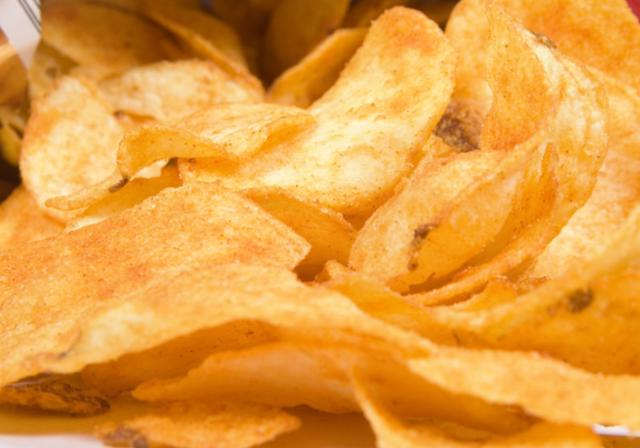 『冰淇淋』这5种“最难戒”零食，你都吃过吗？它排第1，气泡饮料只排第3