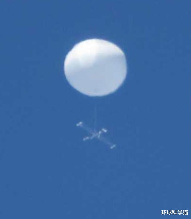 「UFO」日本上空现“悬空十字架”，2020年大事、怪事多，科学能解释吗？