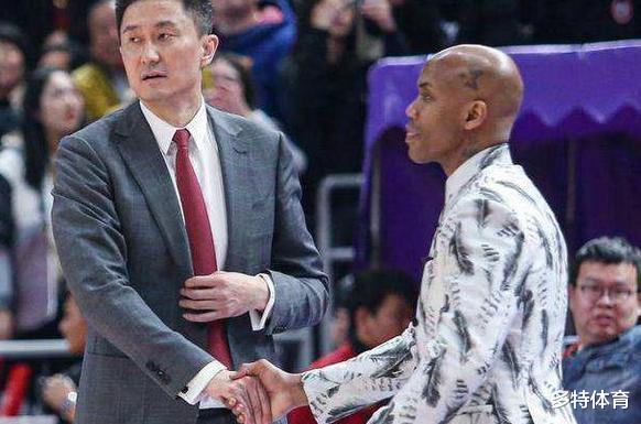 「广东男篮」CBA今天上演6场焦点之战！杜锋带队复仇马布里，李春江要一雪前耻