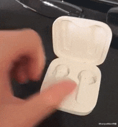 「AirPods」小米要捏把汗了！罗永浩旗舰之作不是手机，却直怼苹果AirPods