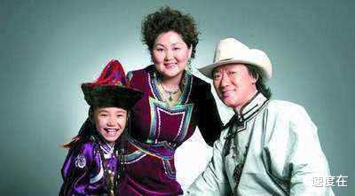布仁巴雅尔|2006年，因春晚走红的吉祥三宝，竟已天人永隔，现状让人嘘唏不已