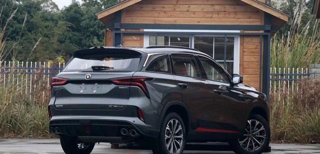 长安CS75|15万买一辆长安CS75PLUS会后悔吗？1万公里后，车主说了自己的感受