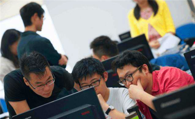 「教育部」为何600多分的高考生却上了三本，看看他做了什么？