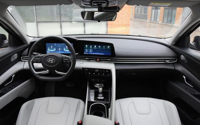 日产轩逸|买紧凑型车还老盯着轩逸、卡罗拉？换个角度看，这4款也很不错！