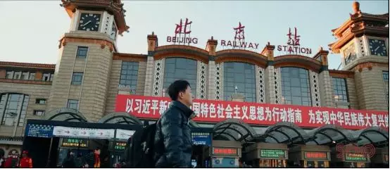 演唱会|成年人的不堪，被这部片拍绝了