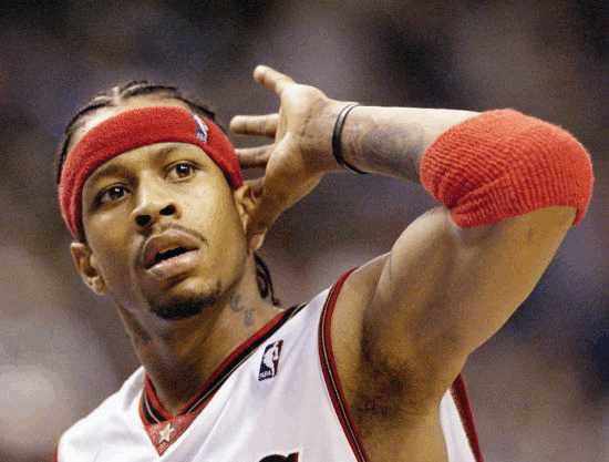 「迈克尔·乔丹」分卫最强数据PK，哈登61分17篮板17助攻8抢断4盖帽，乔丹：都让开